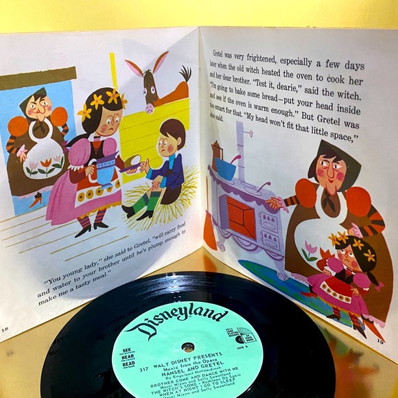 WALT DISNEY VTG 1967 HANSEL AND GRETEL DISNEYLAND VINYL 45 RECORD & 24p BOOK  7” - Picture 6 of 16